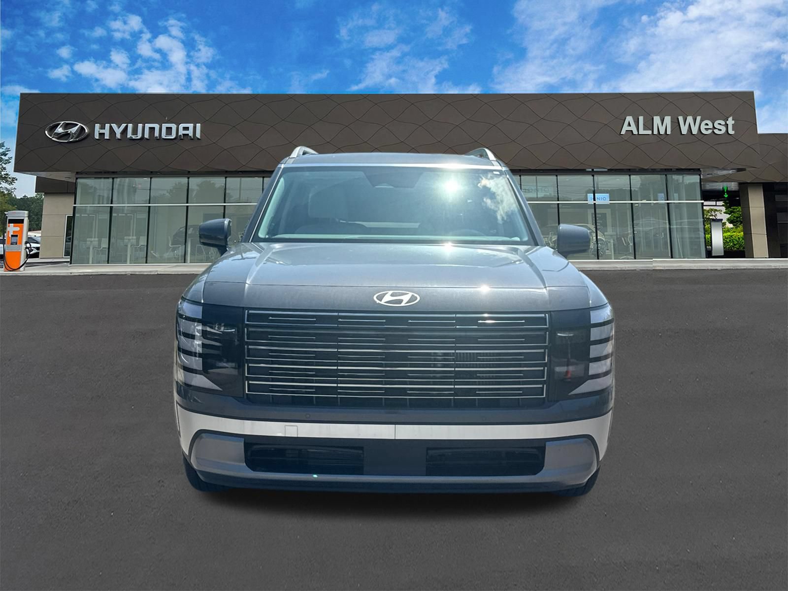 New 2026 Hyundai Palisade FWD Hybrid image 2