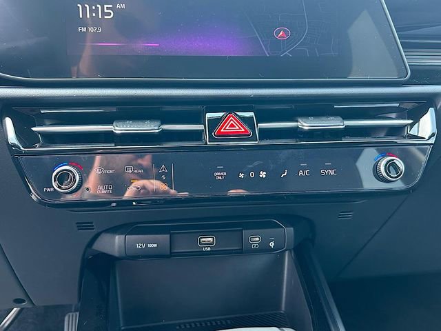 New 2025 Kia Niro EX image 21