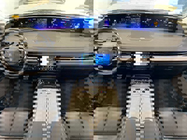 New 2025 Lincoln Navigator Reserve image 38