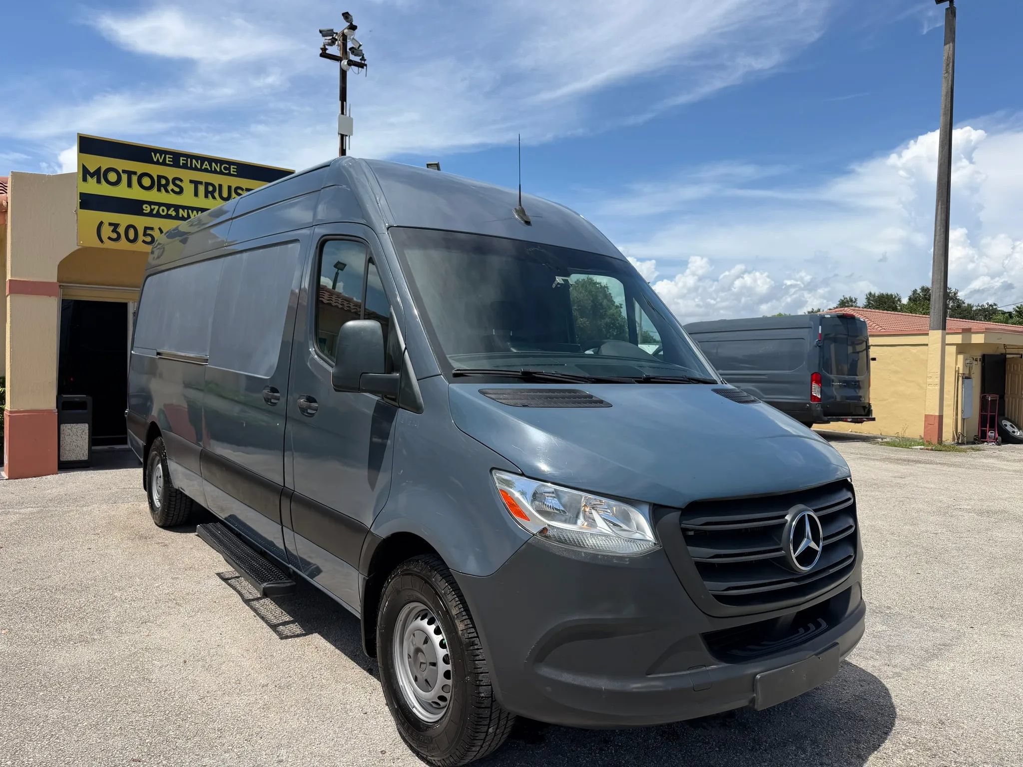 Used 2019 Mercedes-Benz Sprinter 170 image 9