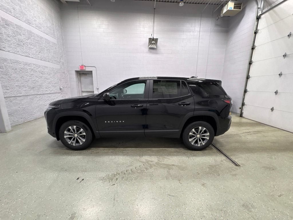New 2027 Chevrolet Equinox LT w/ Convenience Package II AWD/4WD image 7