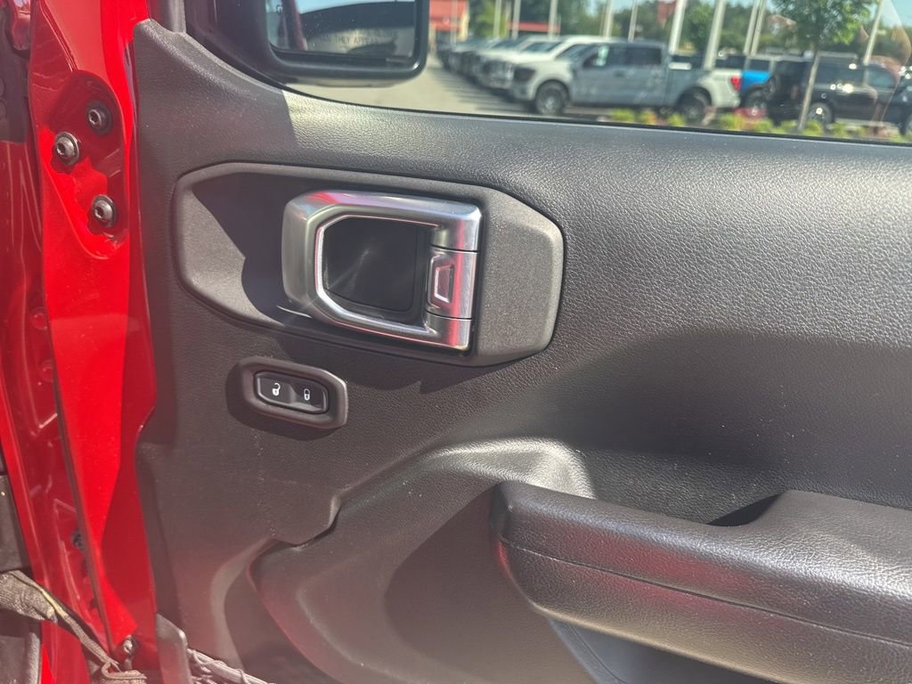 Used 2020 Jeep Gladiator Rubicon image 35