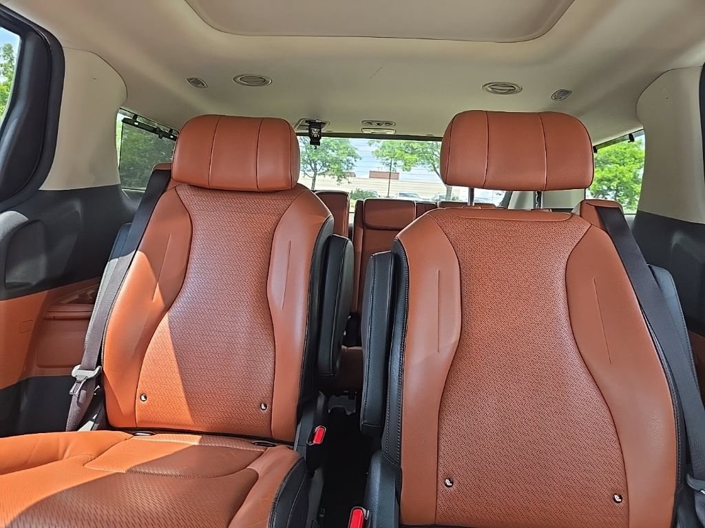 Certified 2022 Kia Carnival SX Prestige FWD image 23