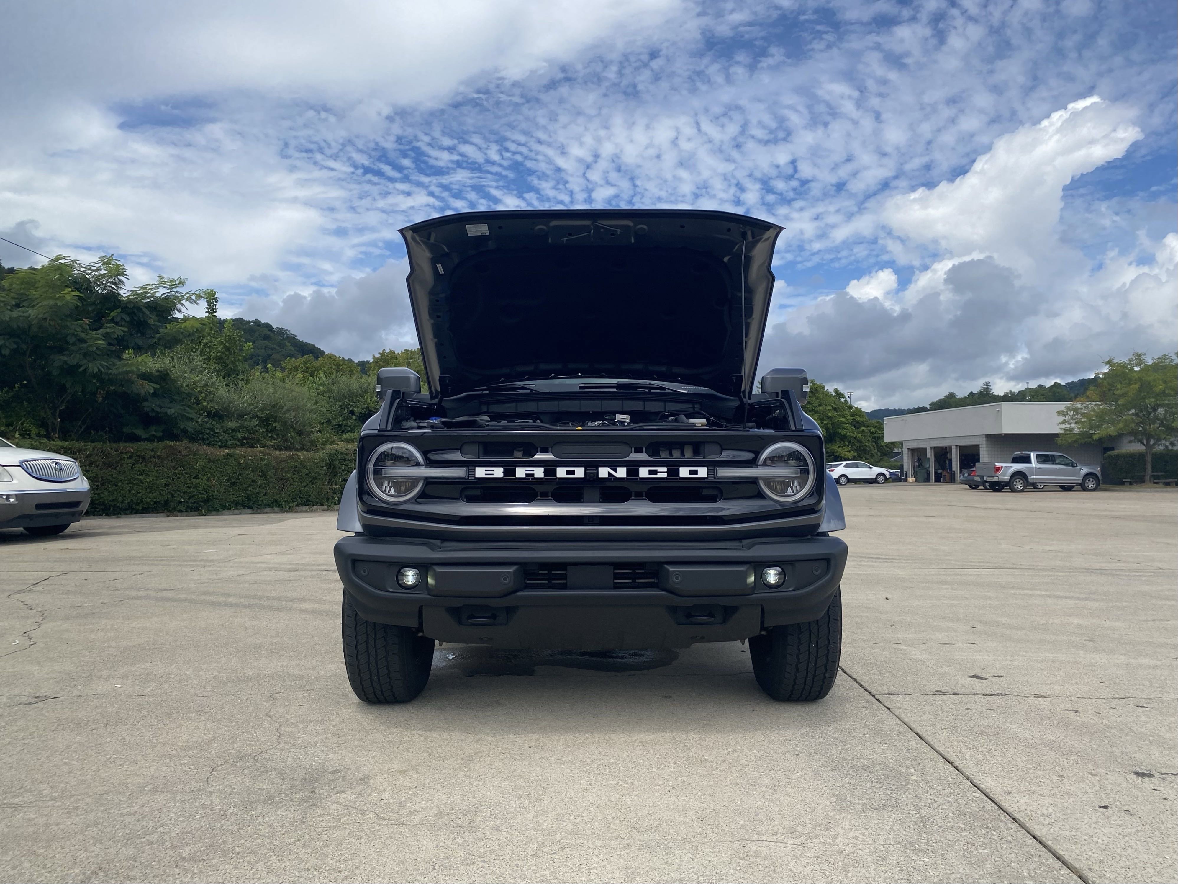 Used 2023 Ford Bronco Outer Banks image 32