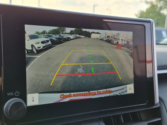 Certified 2025 Toyota RAV4 LE AWD/4WD image 11