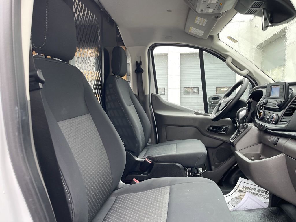 Used 2023 Ford Transit 250 Low Roof AWD w/ Exterior Upgrade Package image 18