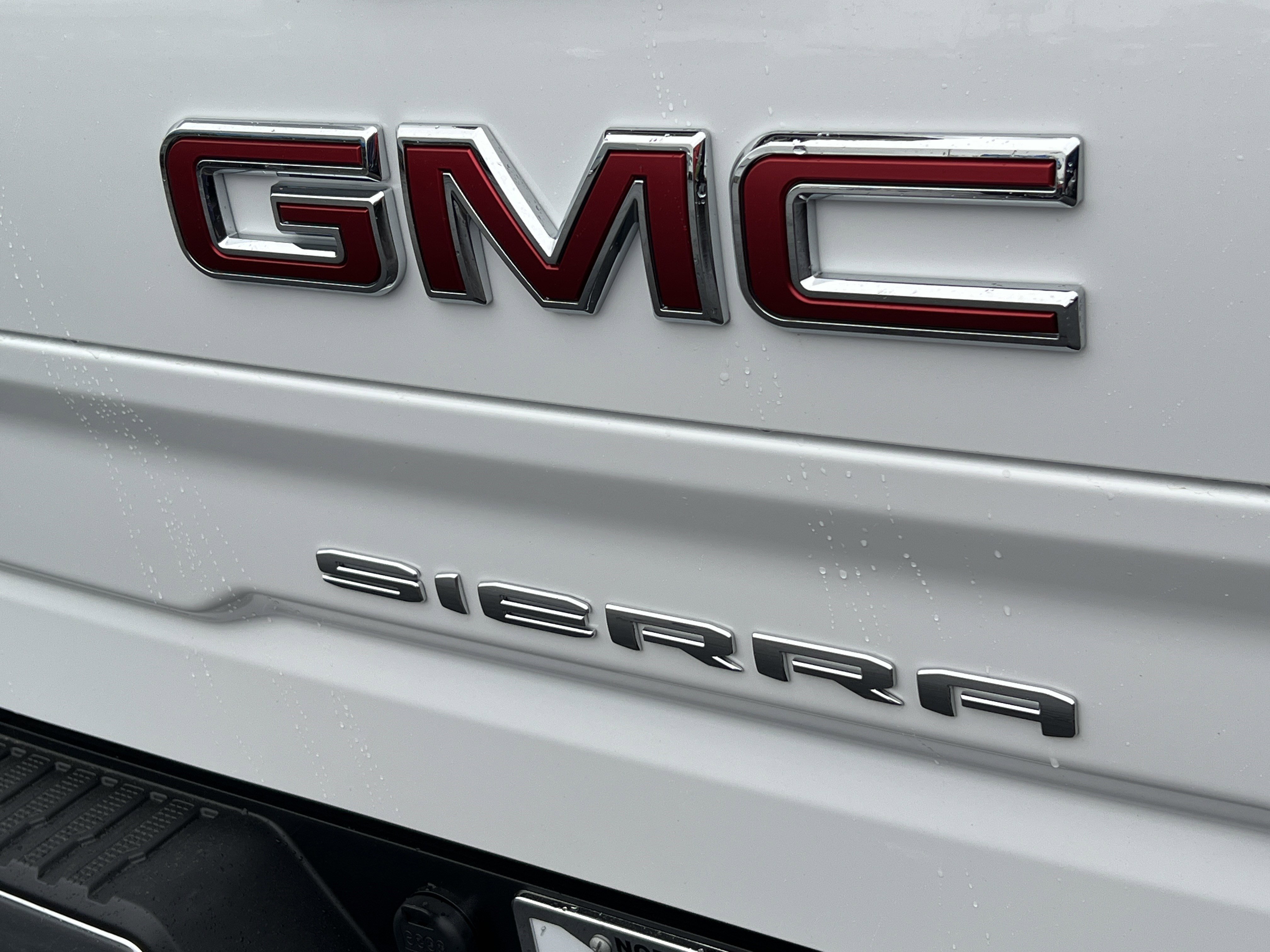 New 2026 GMC Sierra 1500 SLT w/ SLT Premium Package AWD/4WD image 8