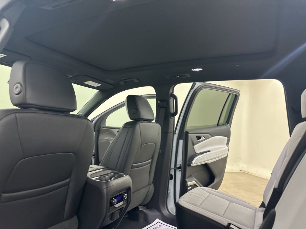 New 2026 Chevrolet Traverse High Country image 26