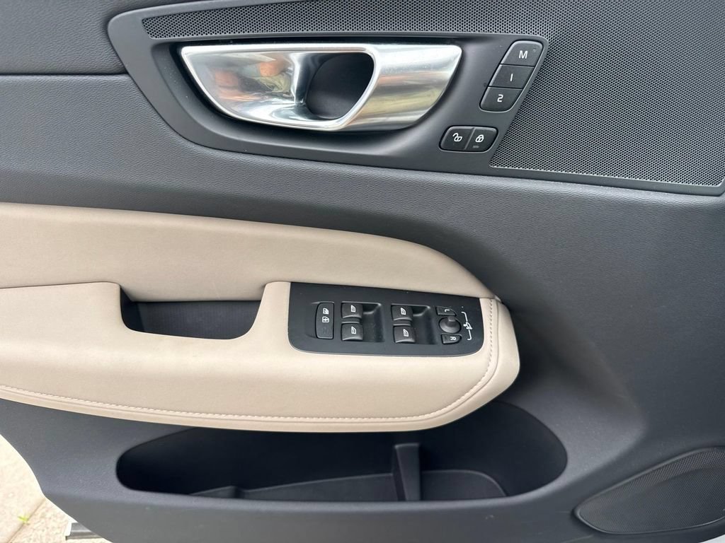 Certified 2026 Volvo XC60 B5 Plus w/ Protection Package Premier AWD/4WD image 15