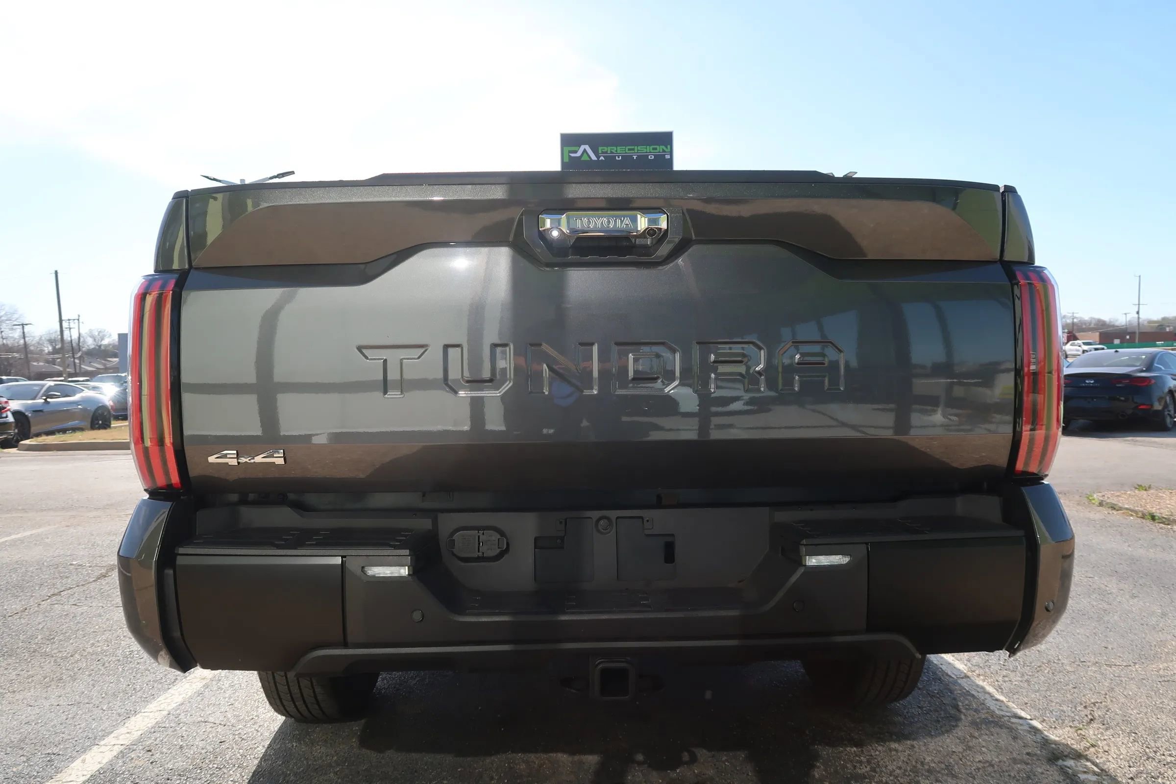 Used 2025 Toyota Tundra Limited image 9