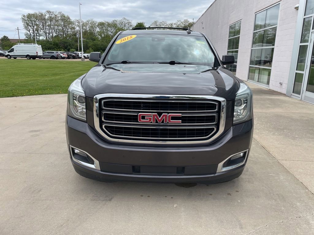 Used 2018 GMC Yukon XL SLT w/ Open Road Package AWD/4WD image 3