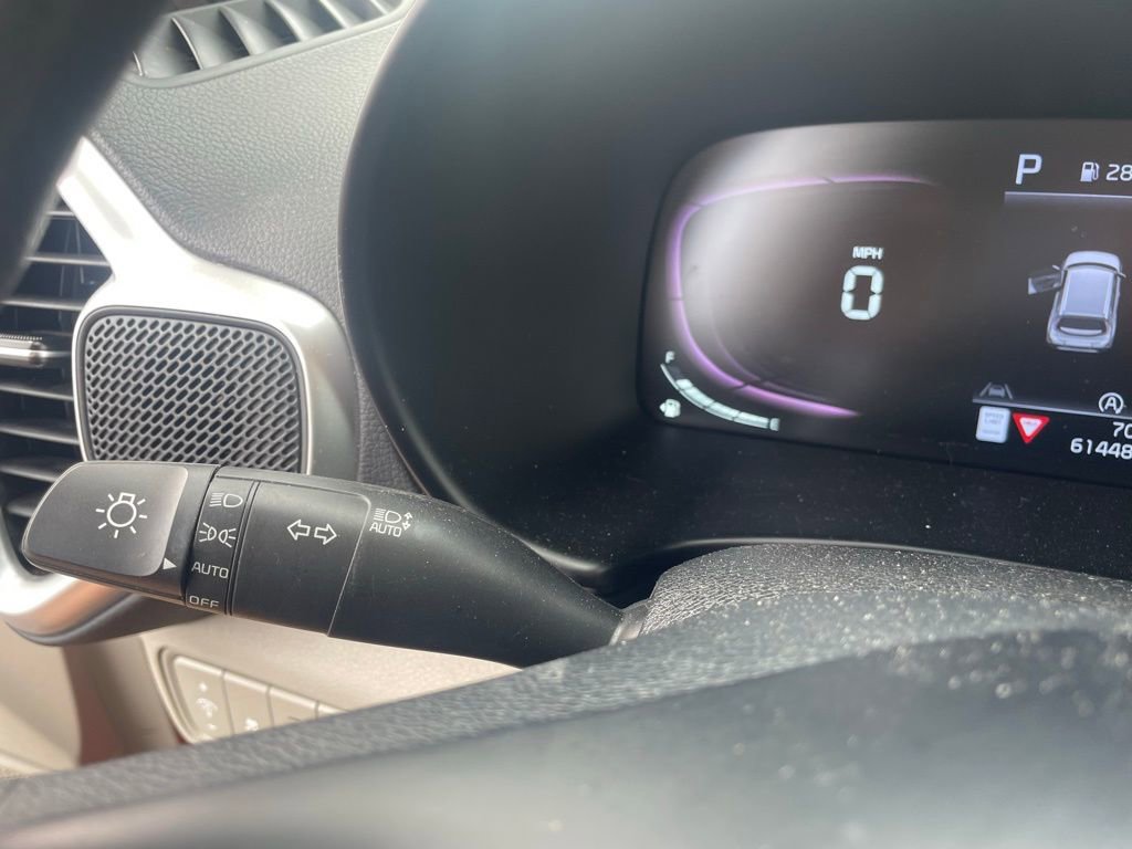 Used 2023 Kia Soul LX image 25