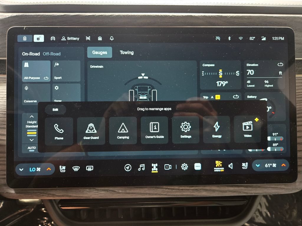 Used 2023 Rivian R1S Adventure AWD/4WD image 24