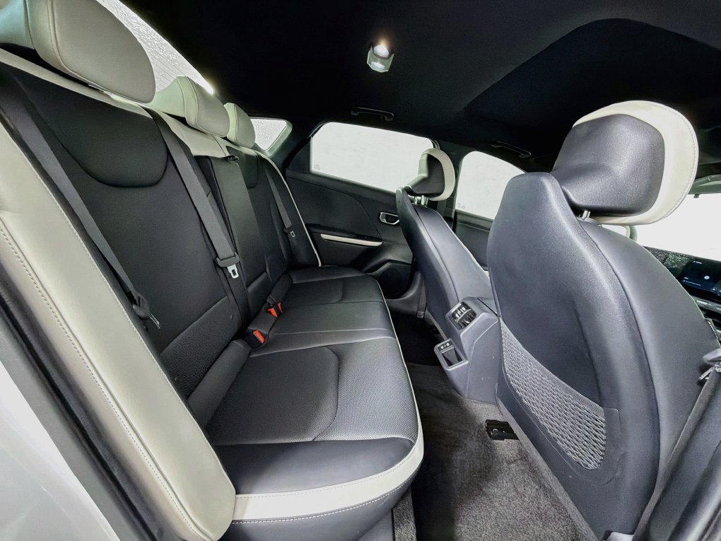 Used 2025 Kia K4 GT-Line Turbo FWD image 30