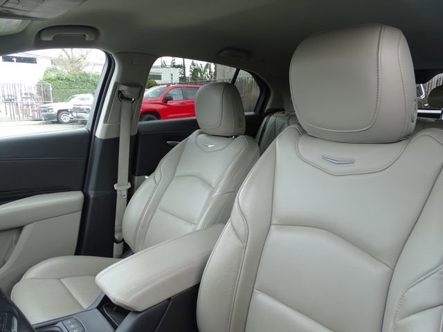 Used 2020 Cadillac XT4 Premium Luxury w/ Driver Awareness Package image 7