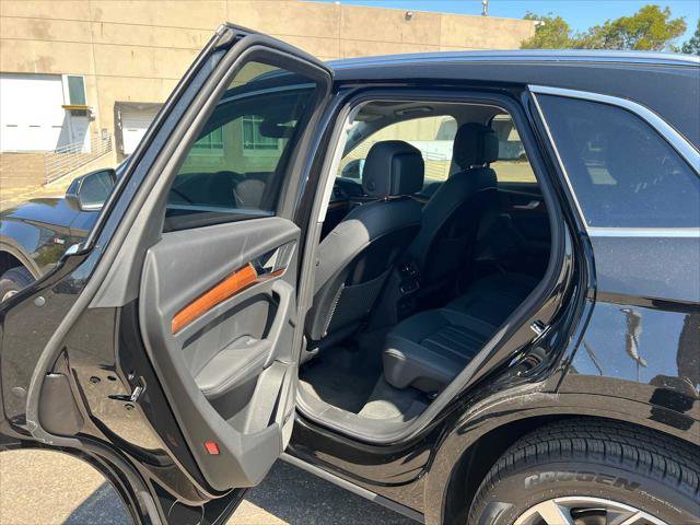 Used 2023 Audi Q5 2.0T Premium Plus w/ Premium Plus Package image 17