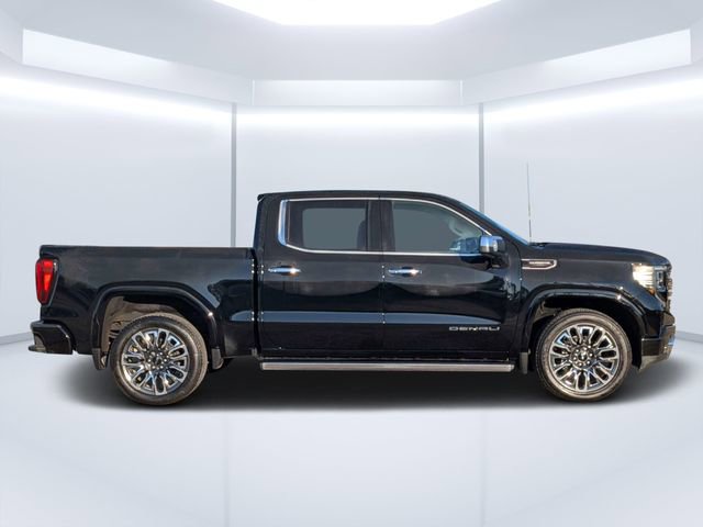 Used 2025 GMC Sierra 1500 Denali Ultimate image 2