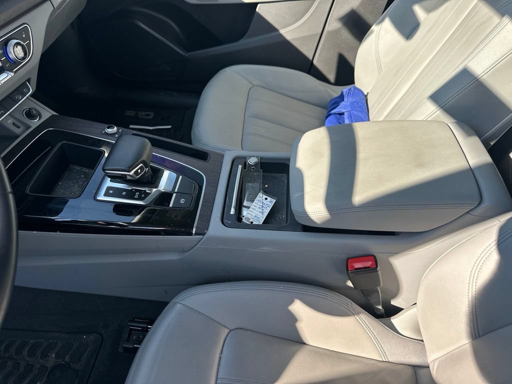 Used 2022 Audi Q5 2.0T Premium AWD/4WD image 17