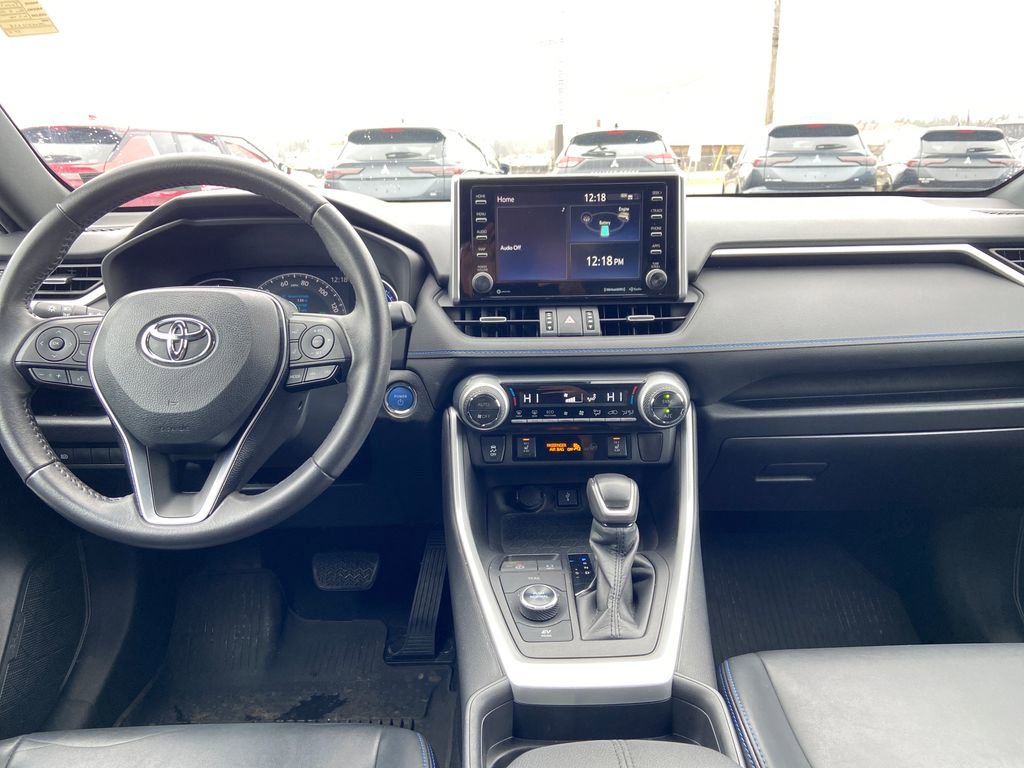 Used 2021 Toyota RAV4 XSE image 18