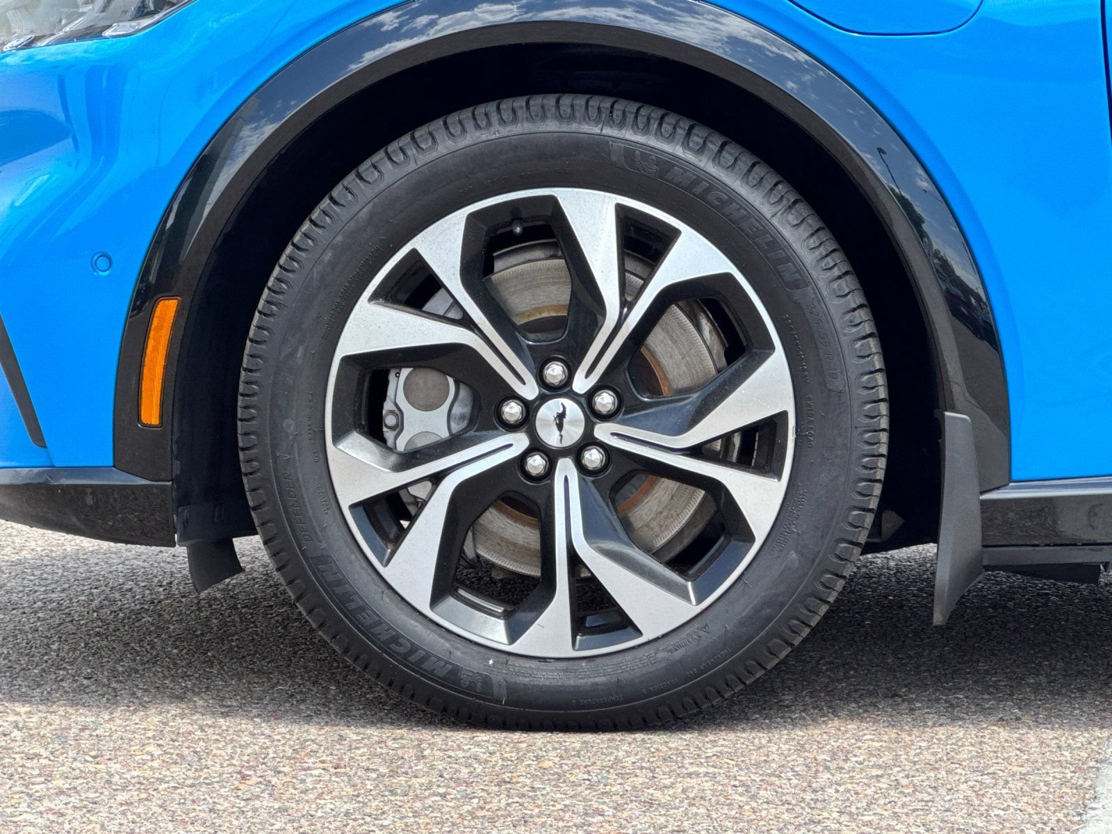 Used 2022 Ford Mustang Mach-E Premium AWD/4WD image 40