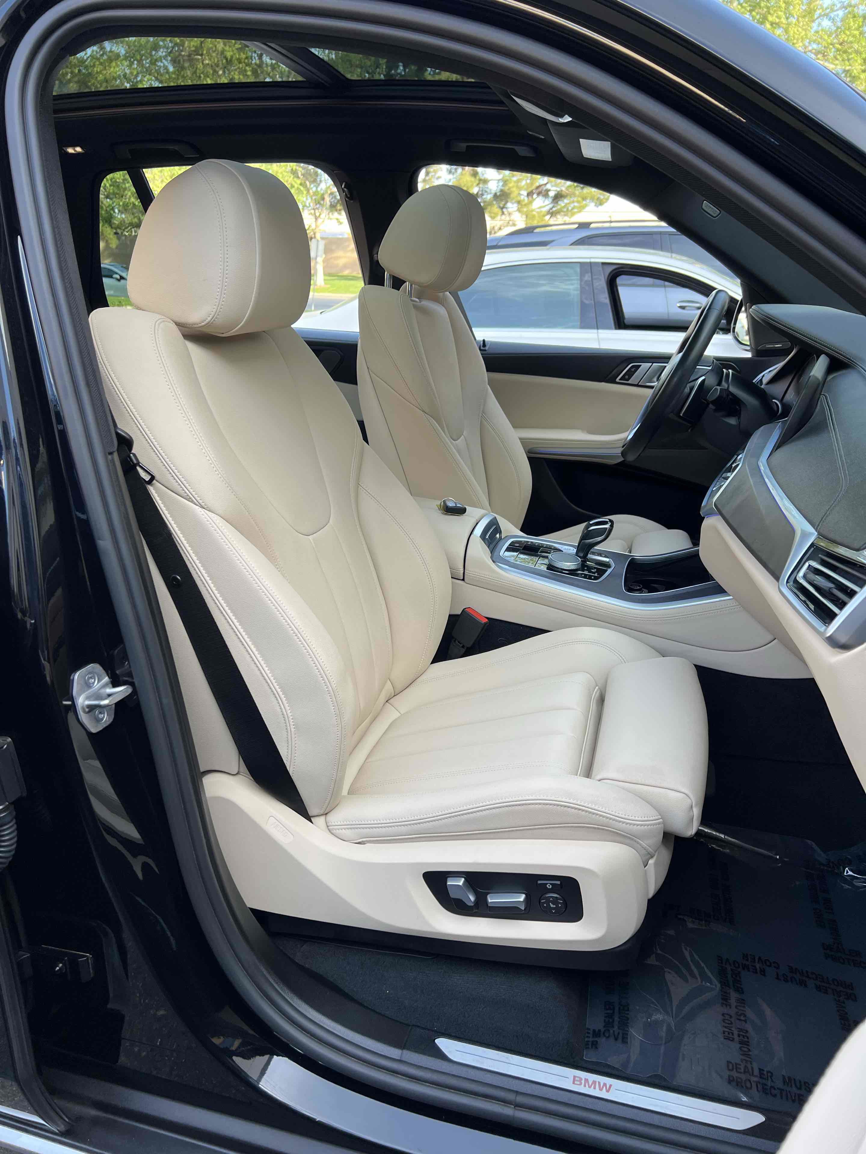 Used 2021 BMW X5 sDrive40i w/ Premium Package RWD image 47