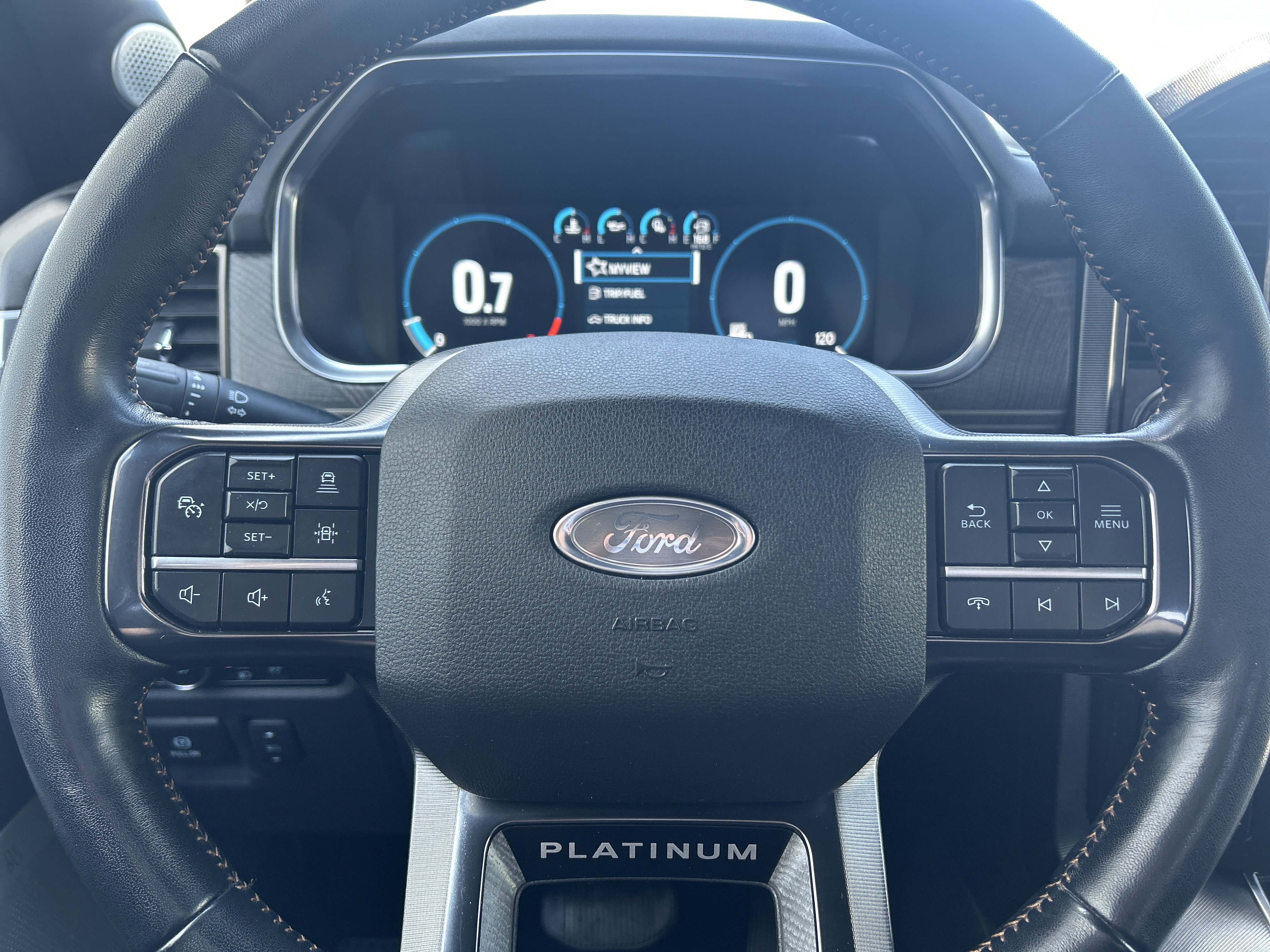 Used 2023 Ford F150 Platinum w/ FX4 Off-Road Package AWD/4WD image 22