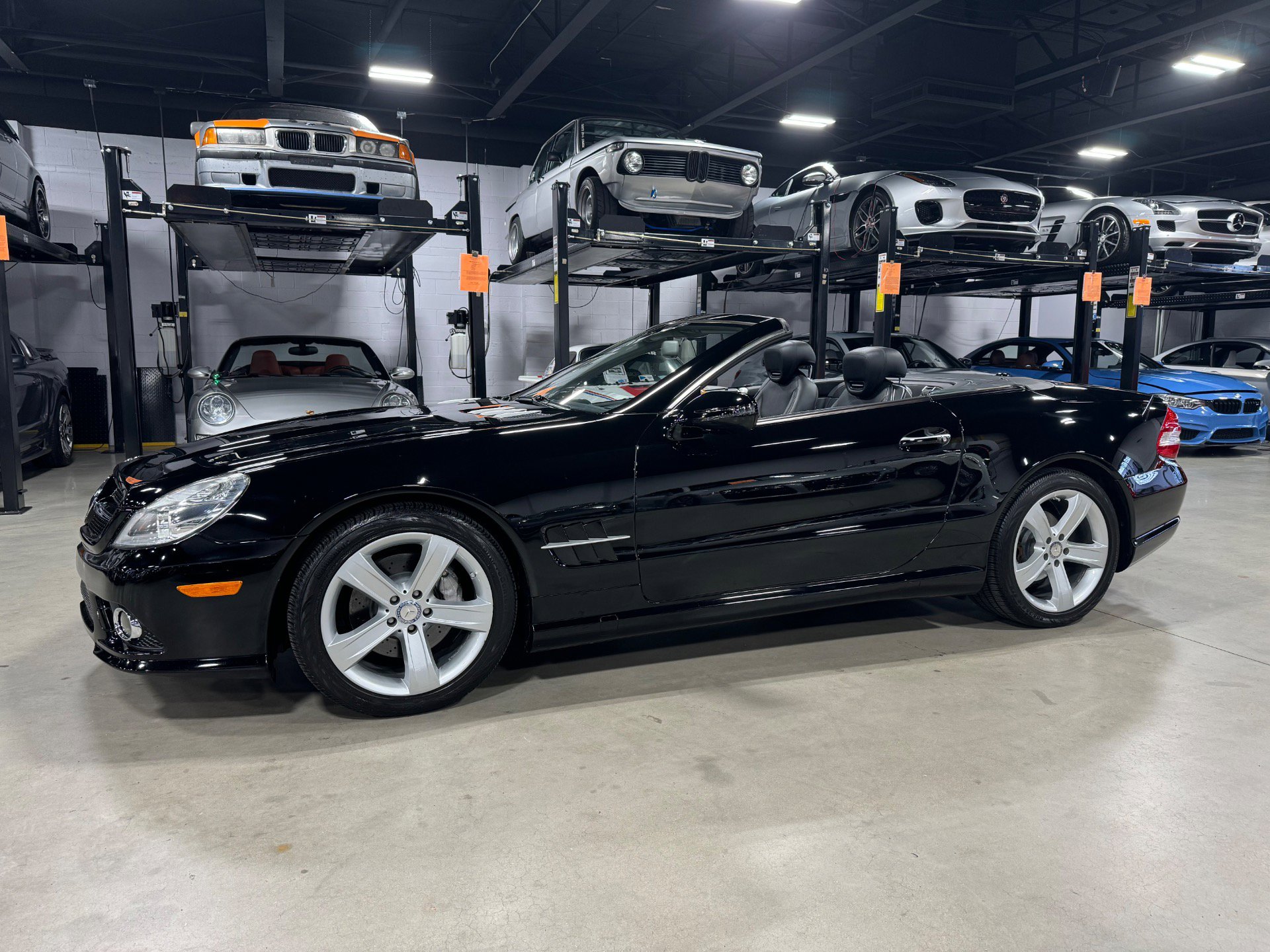 Used 2009 Mercedes-Benz SL 550 image 21