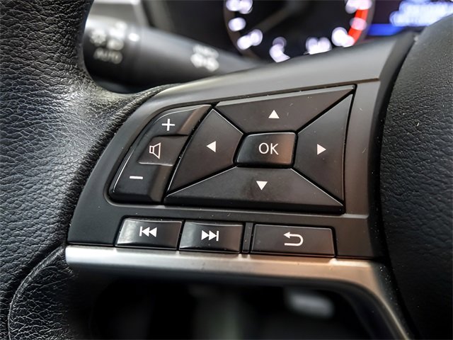 Used 2024 Nissan Altima 2.5 SV image 12