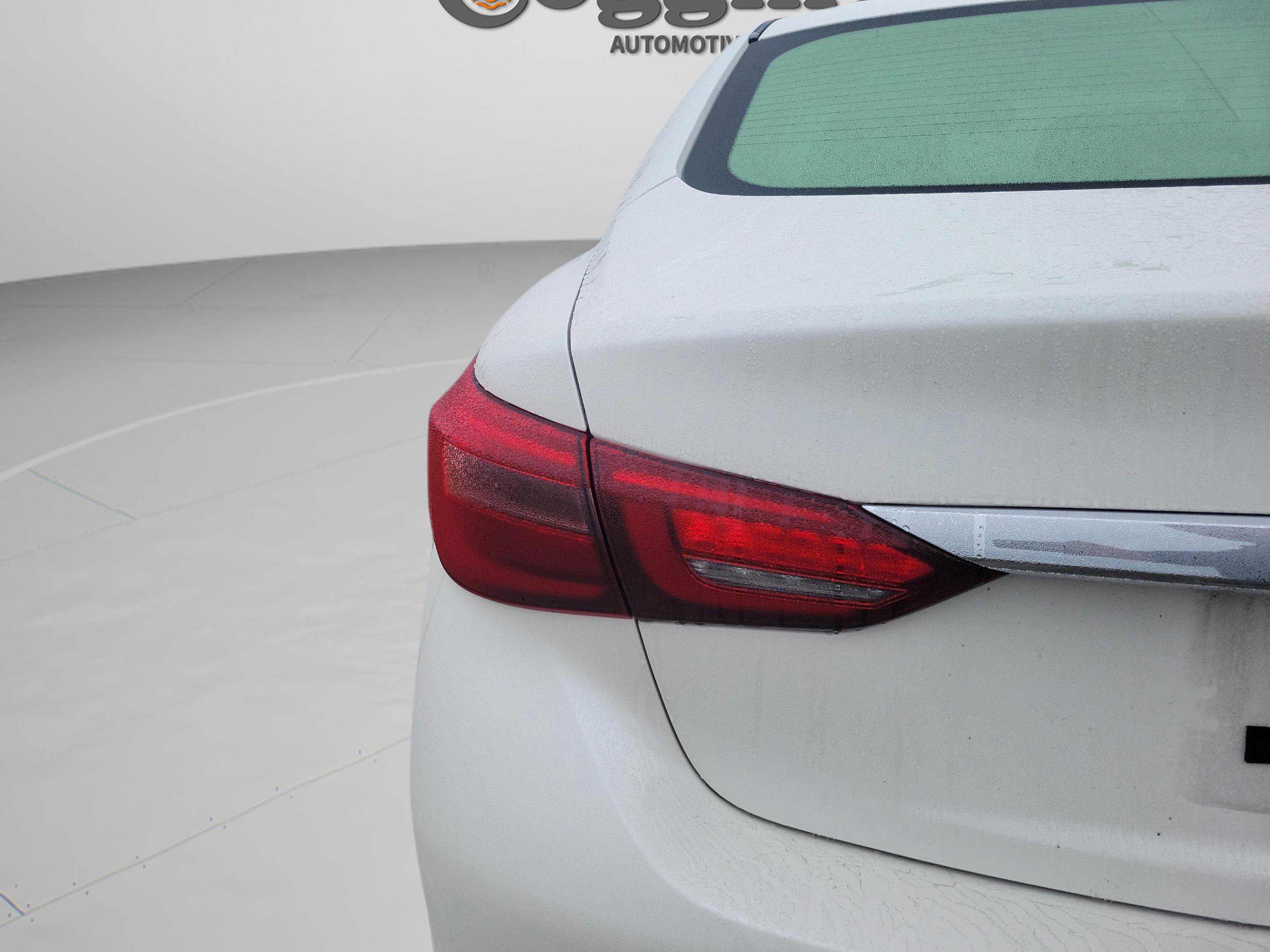 Used 2020 INFINITI Q50 Luxe w/ Cargo Package image 25