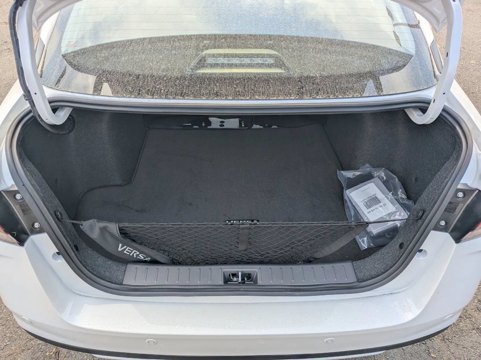 New 2025 Nissan Versa SV w/ Trunk Package FWD image 14