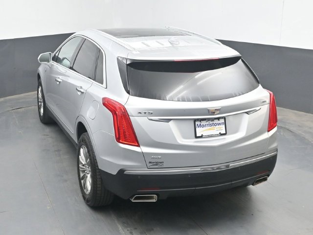 Used 2017 Cadillac XT5 Luxury w/ Driver Awareness Package AWD/4WD image 42