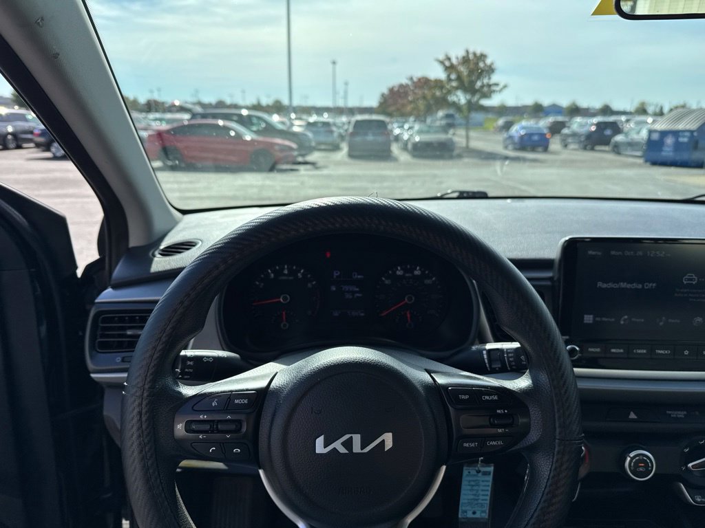 Used 2023 Kia Rio S FWD image 11