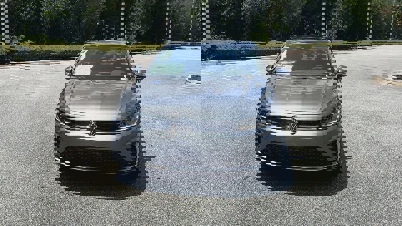New 2025 Volkswagen Jetta SEL image 3