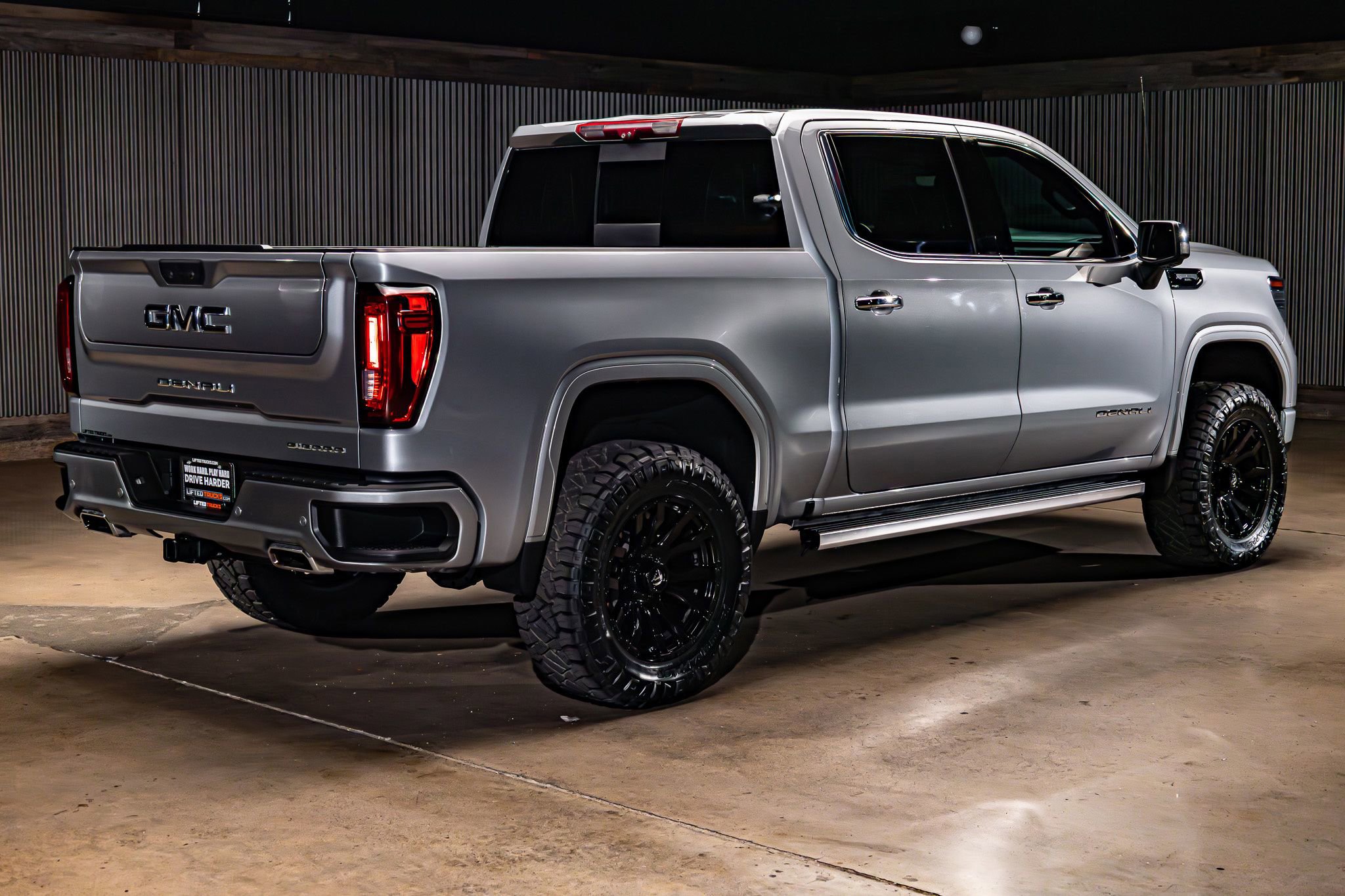 Used 2023 GMC Sierra 1500 Denali Ultimate AWD/4WD image 9