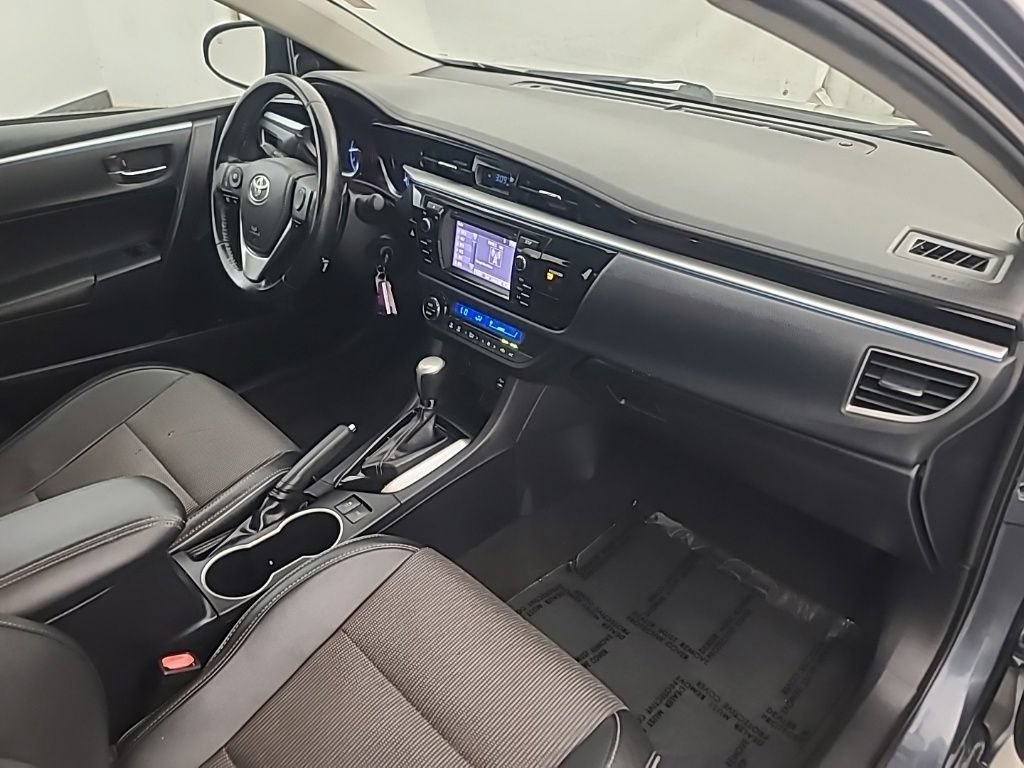 Used 2016 Toyota Corolla S FWD image 12