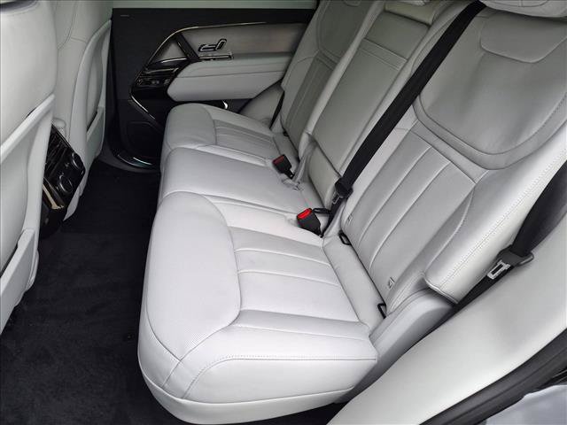 New 2027 Land Rover Range Rover Sport SE AWD/4WD image 15