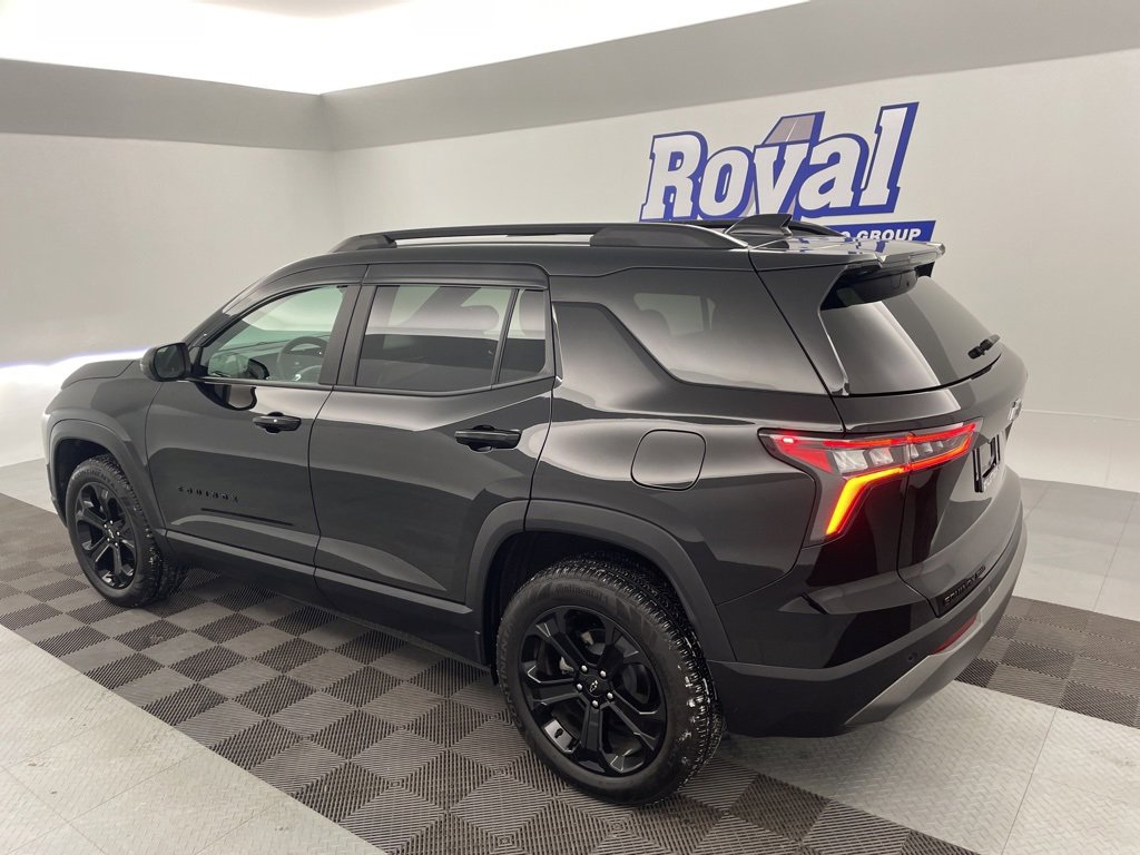 Certified 2025 Chevrolet Equinox LT w/ Midnight Edition image 8