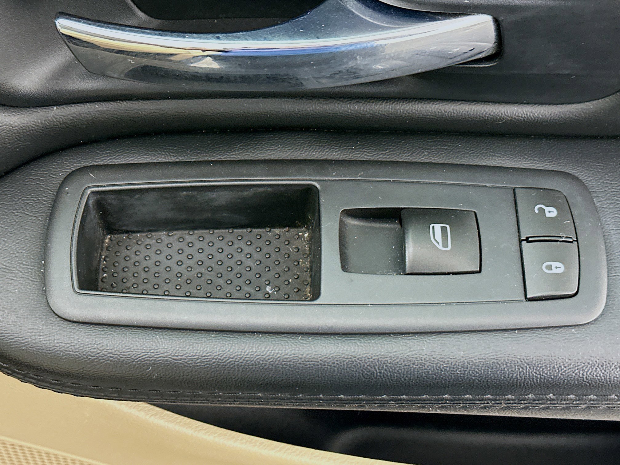 Used 2016 Dodge Grand Caravan SE w/ Quick Order Package 29E SE image 28