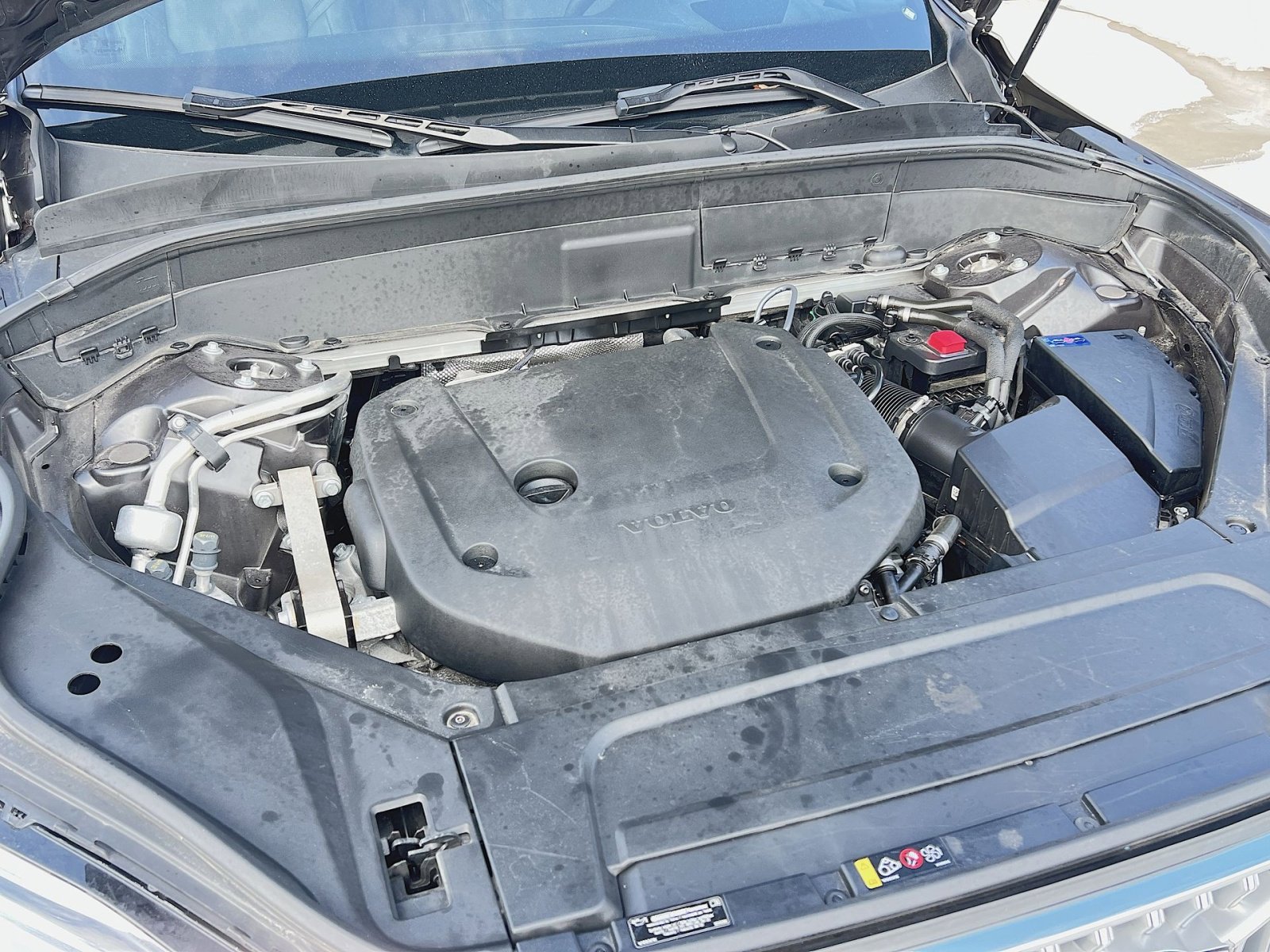 Used 2023 Volvo XC90 B6 Ultimate w/ Protection Package Premier image 29