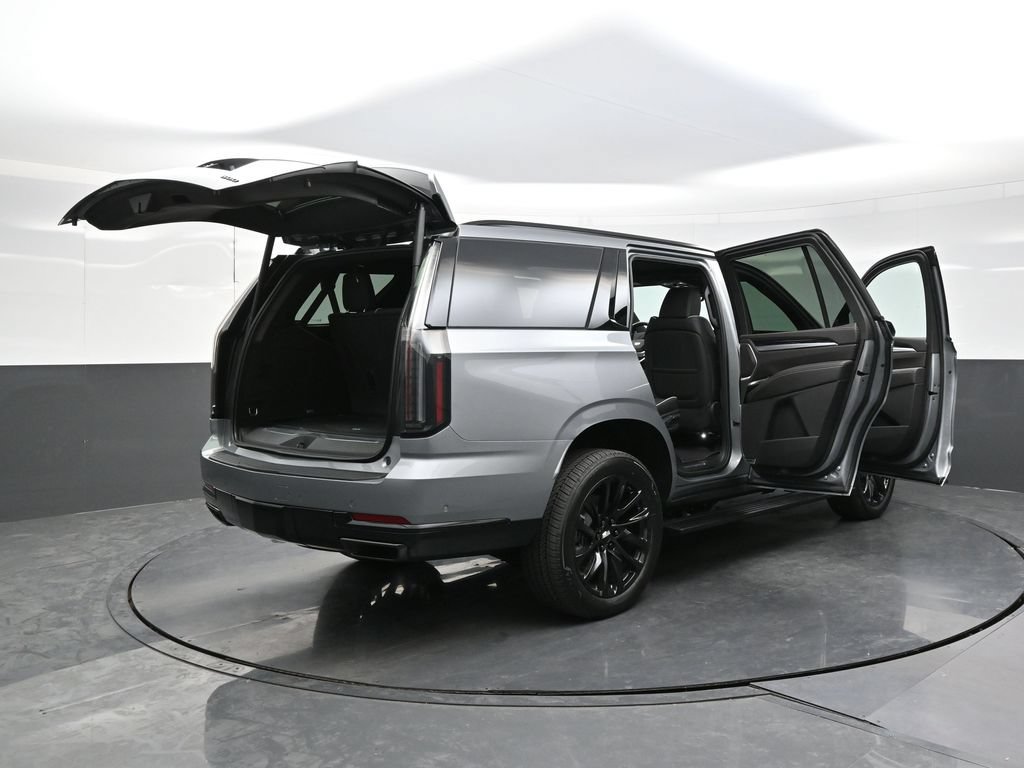 New 2026 Cadillac Escalade Sport w/ LPO, ONYX Package AWD/4WD image 45