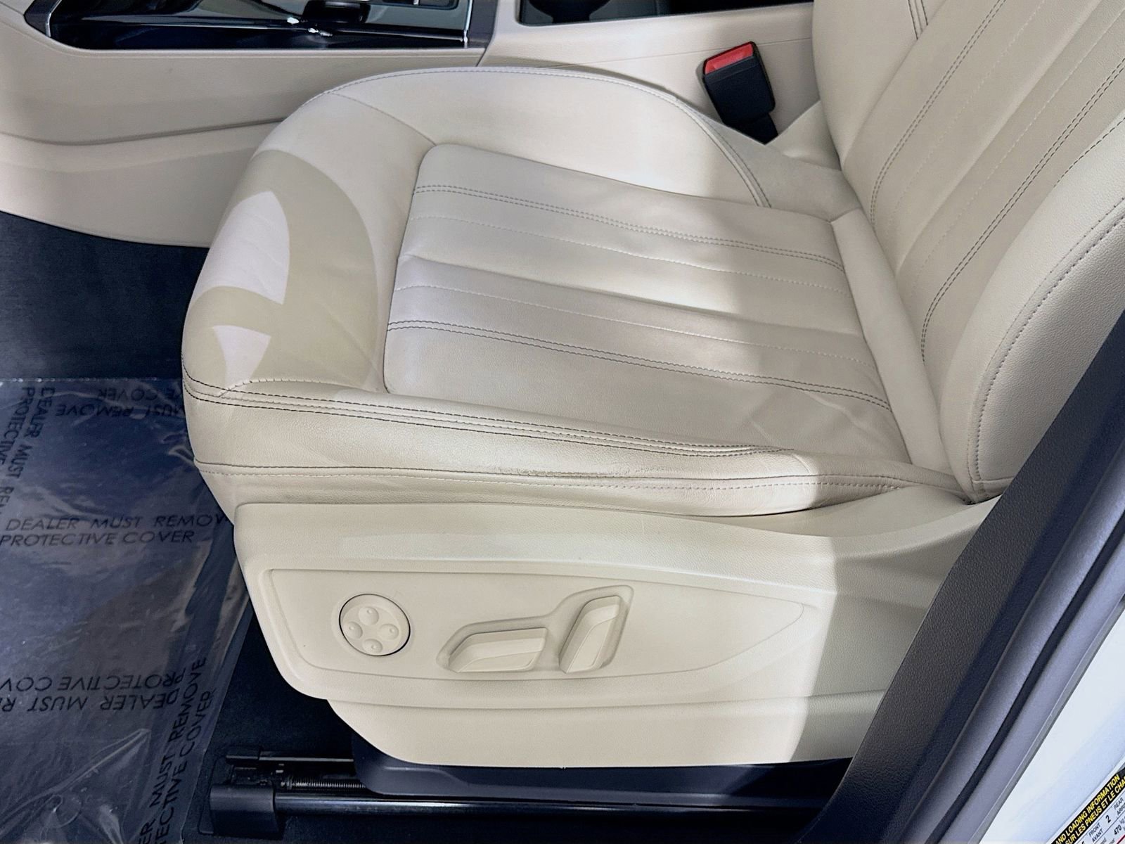 Used 2023 Audi Q5 2.0T Premium w/ Convenience Package image 18