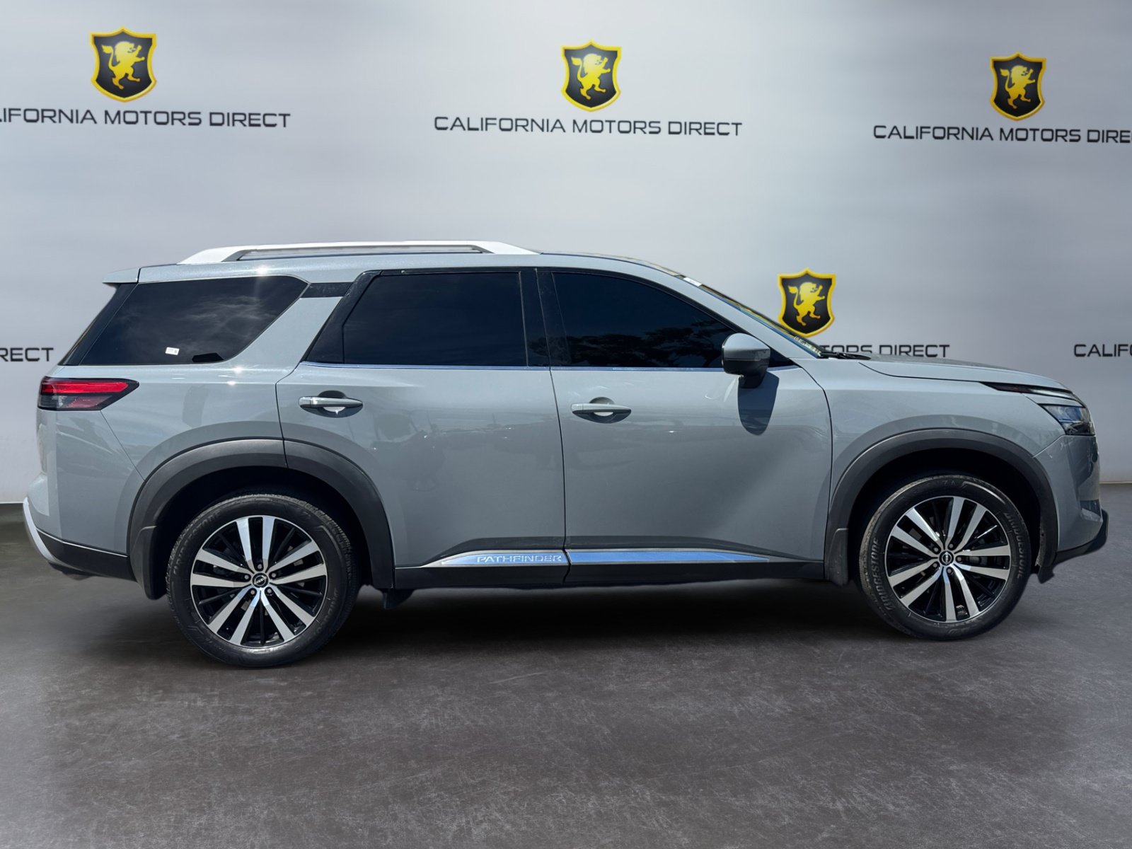 Used 2023 Subaru Forester Limited AWD/4WD image 6