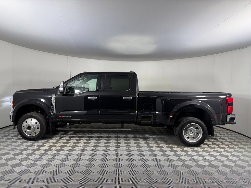 Used 2024 Ford F450 Lariat w/ Lariat Ultimate Package AWD/4WD image 4