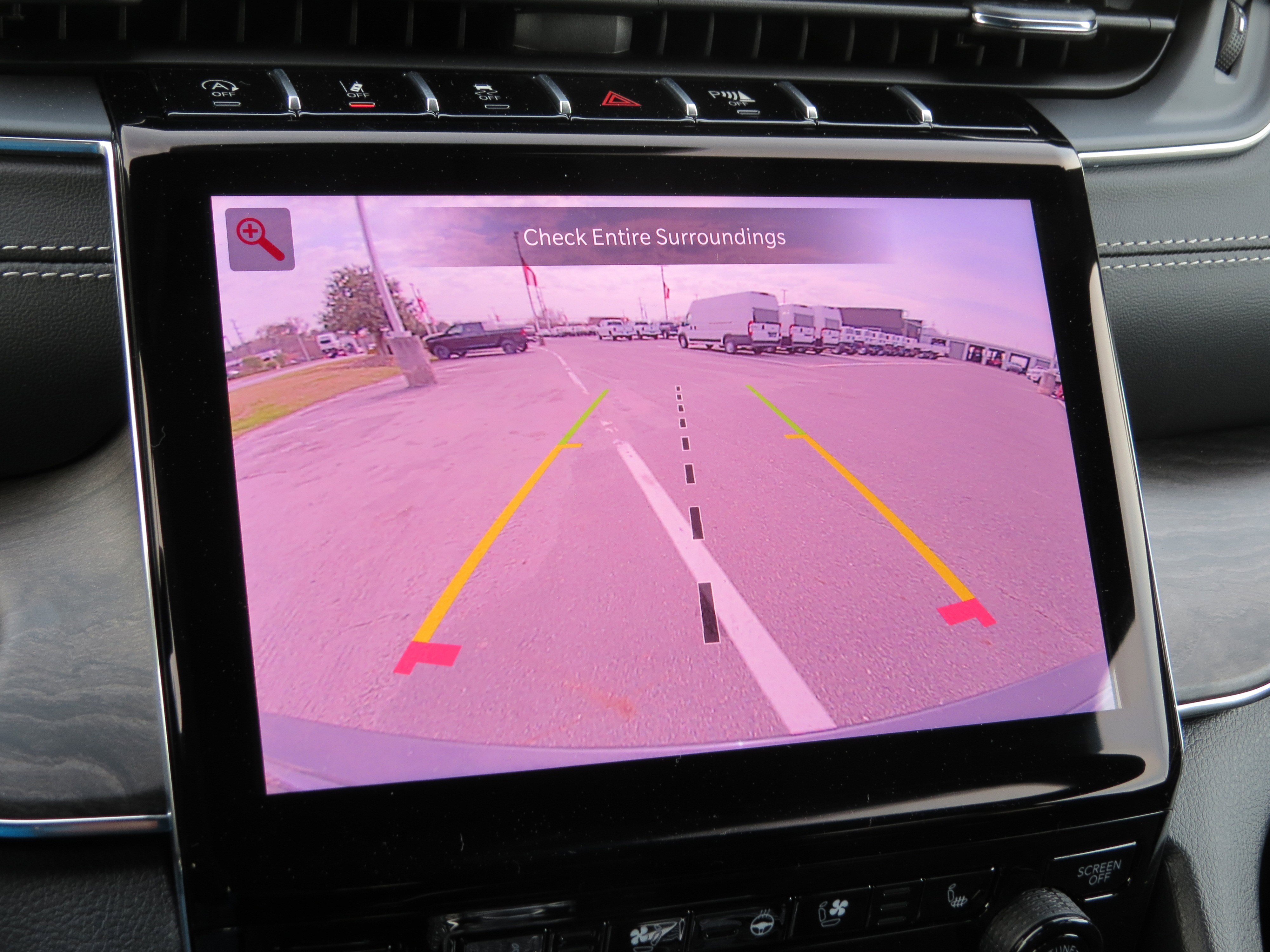 New 2025 Jeep Grand Cherokee Overland w/ Trailer Tow Package image 28