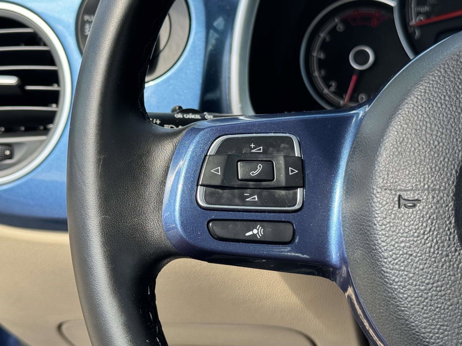 Used 2018 Volkswagen Beetle 2.0T SE w/ SE Premium Package FWD image 23