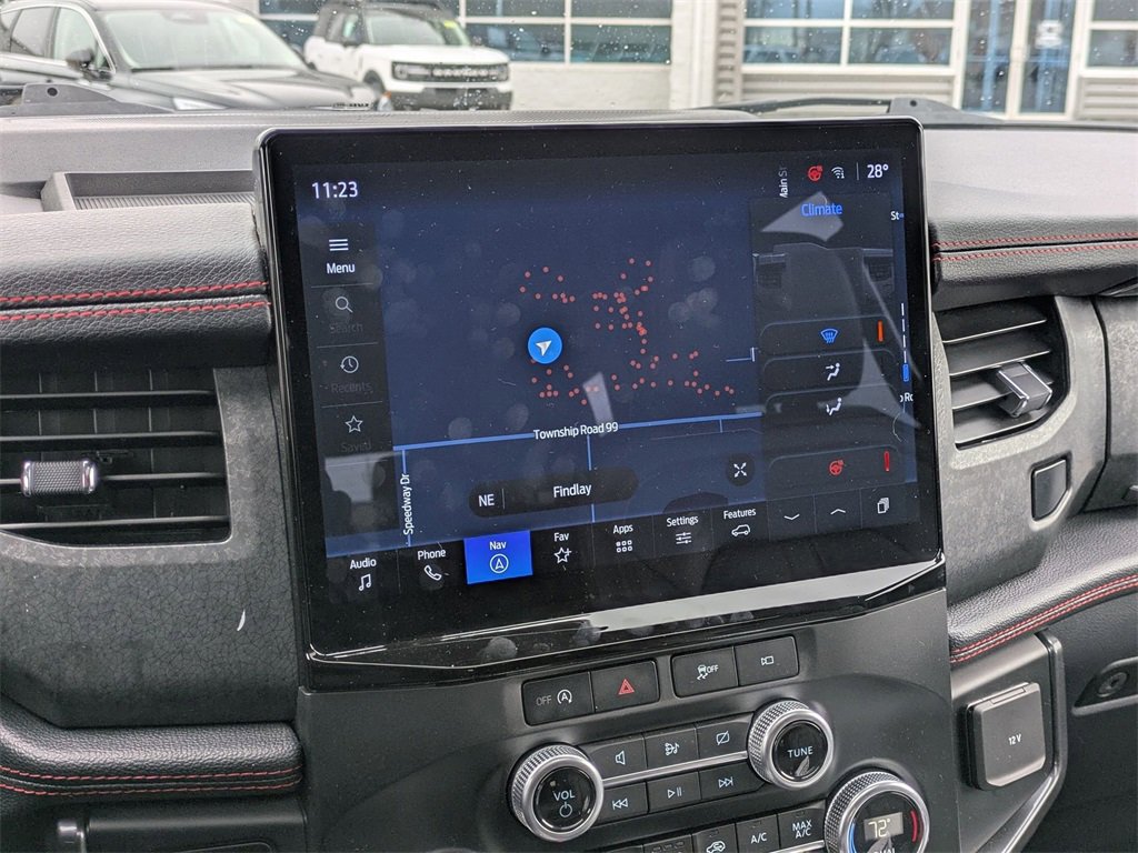 Used 2024 Ford Expedition Max Limited image 15