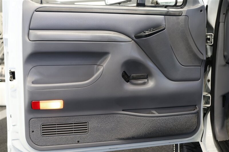 Used 1996 Ford F250 4x4 Regular Cab image 64