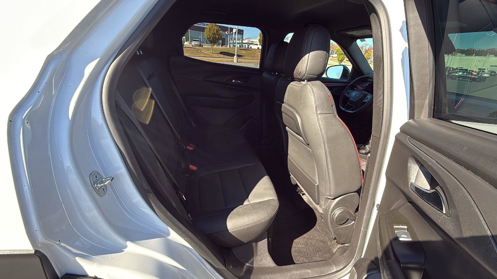 Used 2024 Chevrolet TrailBlazer RS image 20