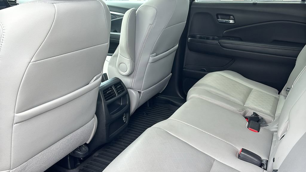 Used 2021 Honda Passport EX-L image 30