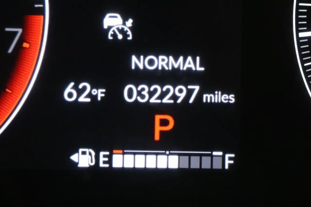 Used 2024 Honda HR-V EX-L image 13
